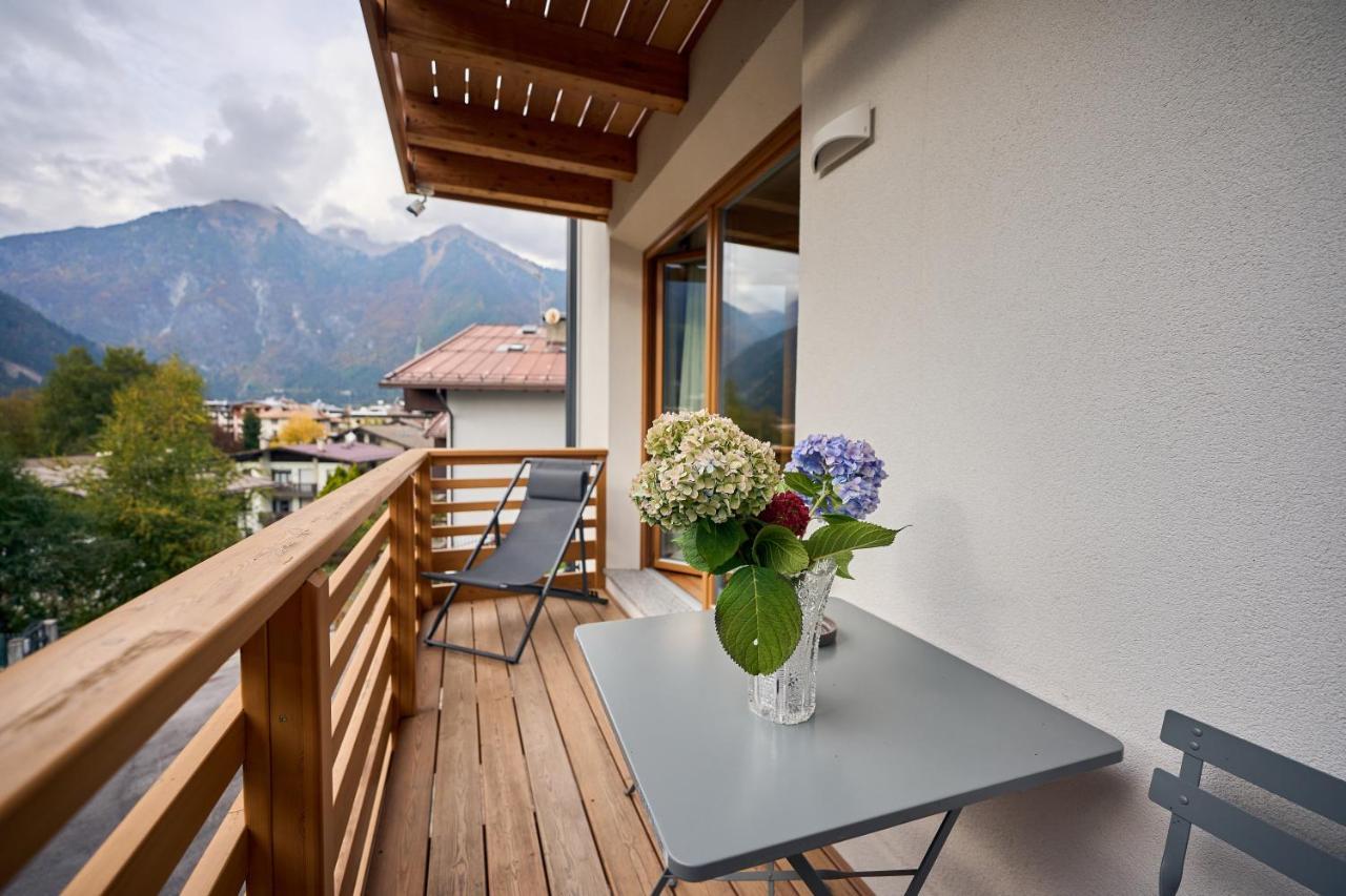 Casa Al Sole Apt 1 Pinzolo Dış mekan fotoğraf
