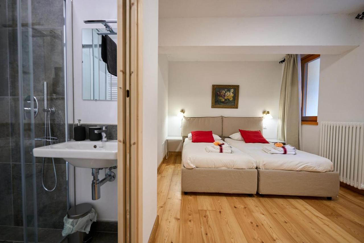 Casa Al Sole Apt 1 Pinzolo Dış mekan fotoğraf